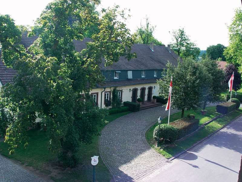 Der Linslerhof - Hotel, Restaurant, Events & Natur Überherrn Екстериор снимка